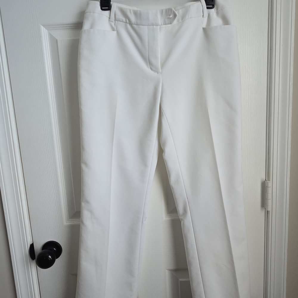 Calvin Klein Women's White Straight Leg Pants Modern Fit